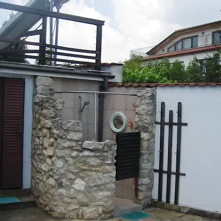 Vendégház Yanina *