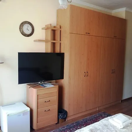 Yanina * Várna